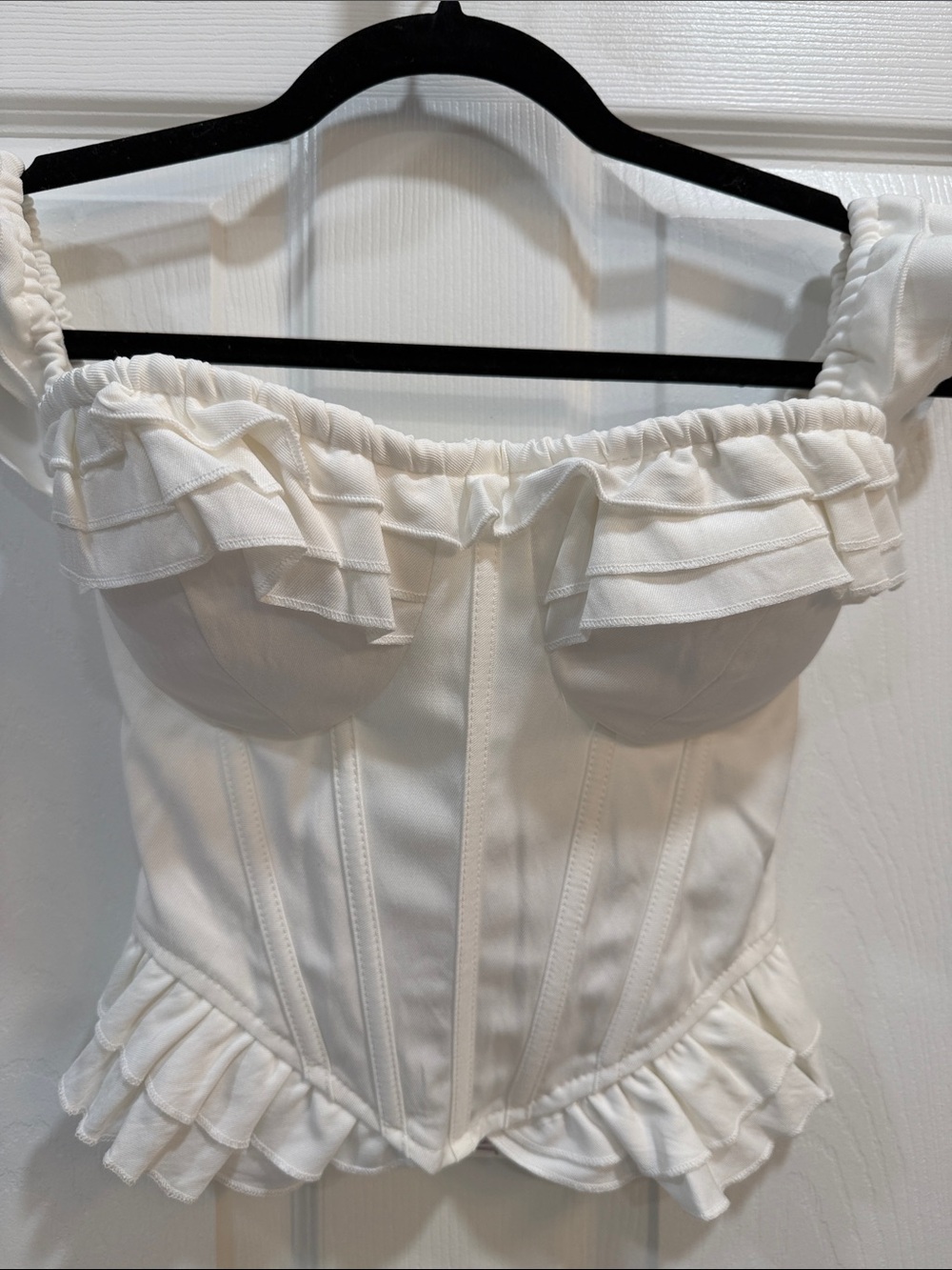 Boutique Muy Muy White Ruffled Corset Top Small P2P: 14, stretch 15 1/2